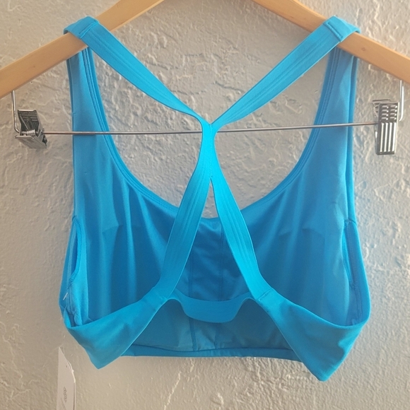 Athleta Malibu Bikini Top Small D-DD NWT - Picture 3 of 5